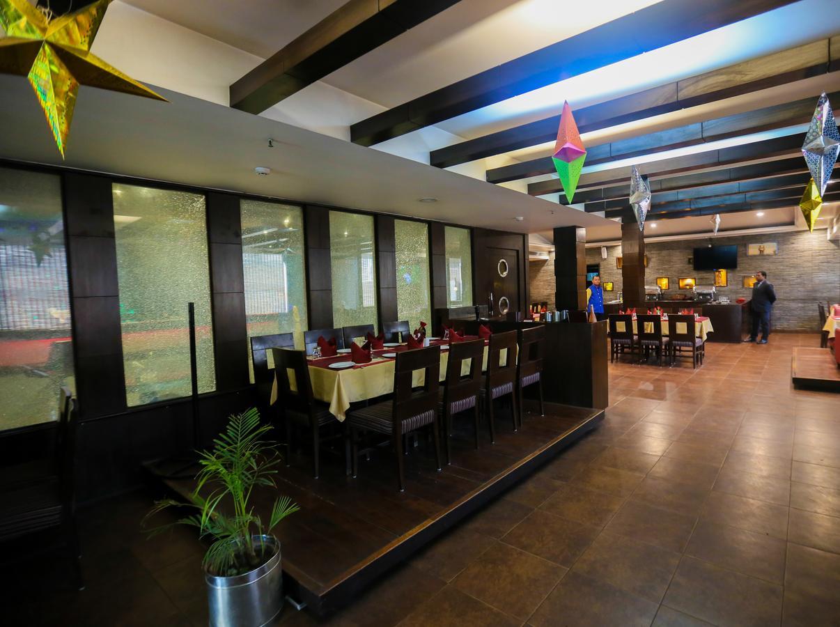 Cs Boutique Hotel Faridabad Exterior foto